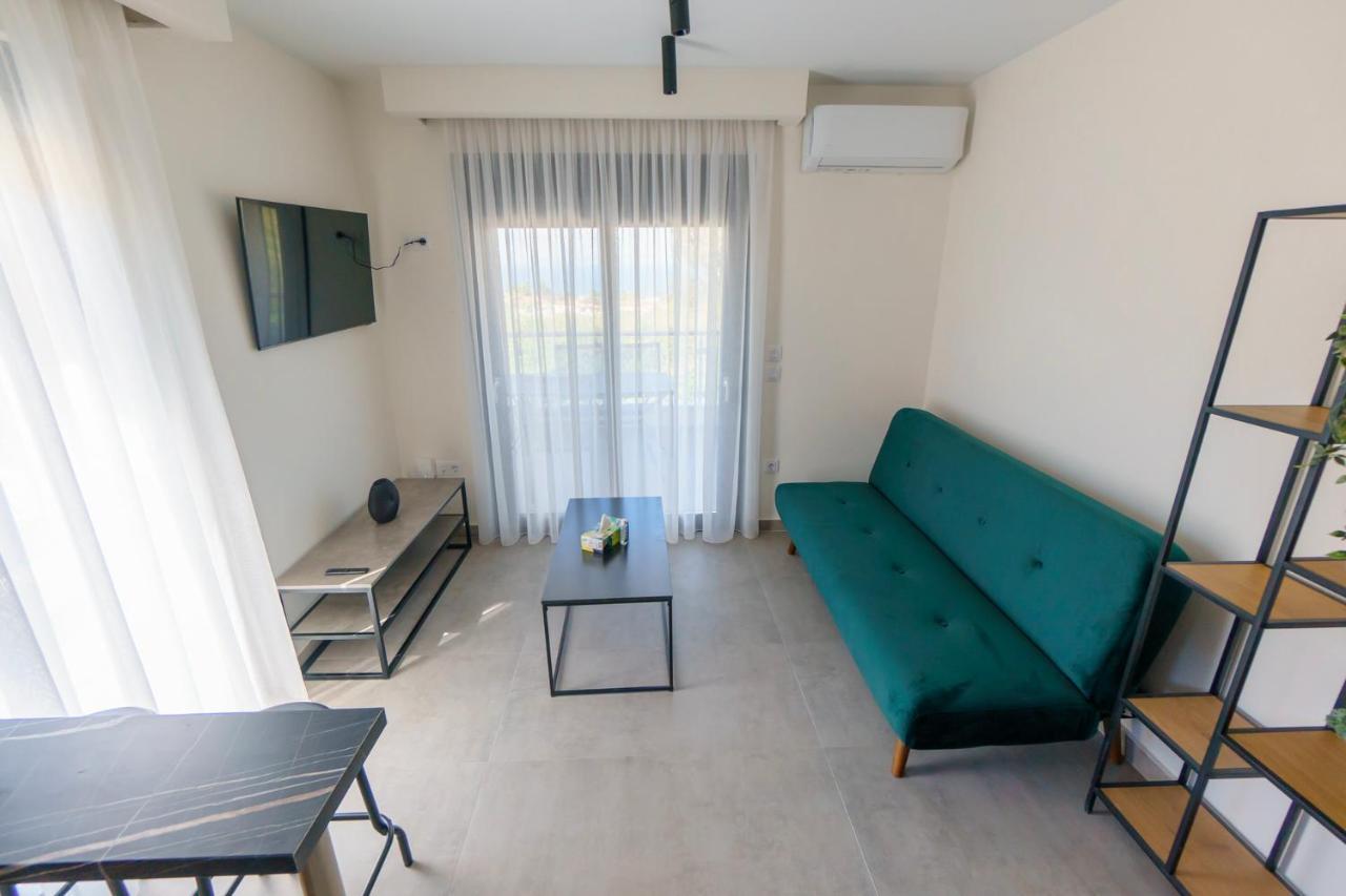 Lighthouse Apartments 크리오피지 외부 사진