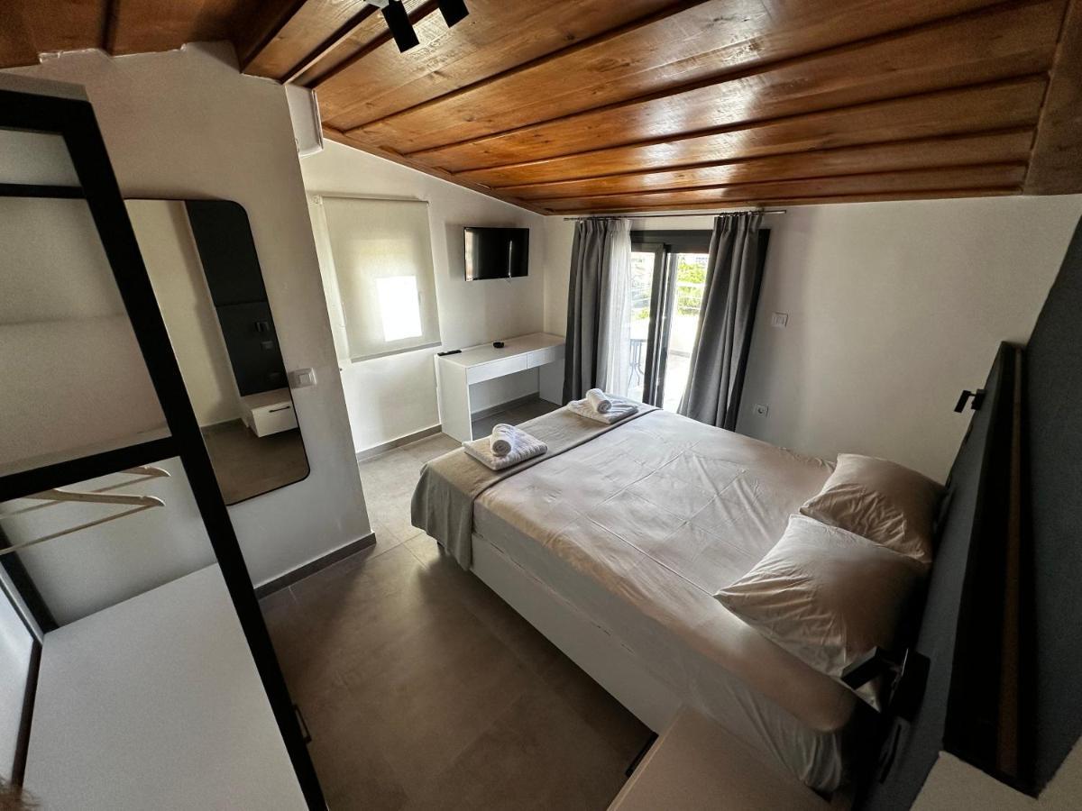 Lighthouse Apartments 크리오피지 외부 사진