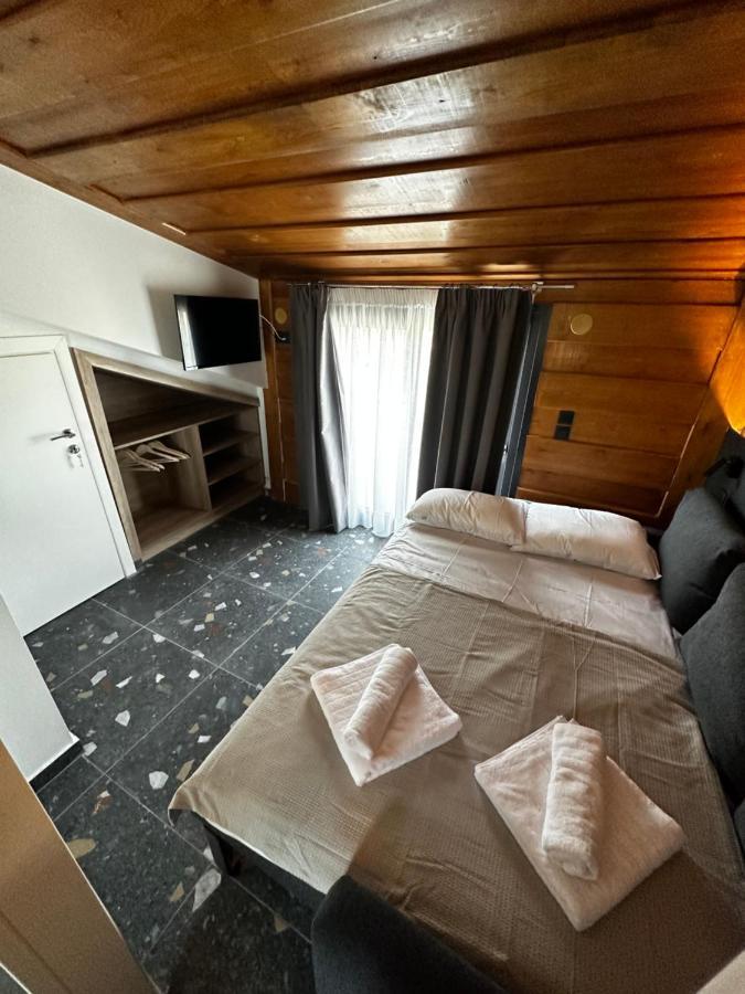 Lighthouse Apartments 크리오피지 외부 사진